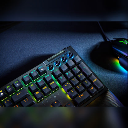 מקלדת גיימינג מכנית Razer BlackWidow V4 – תמונה 2