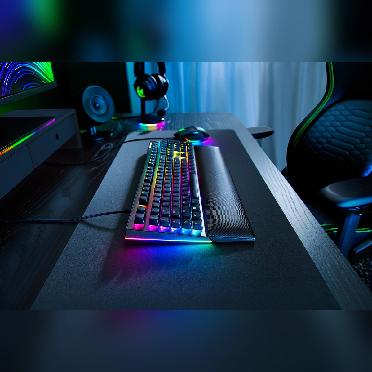 מקלדת גיימינג מכנית Razer BlackWidow V4 – תמונה 6