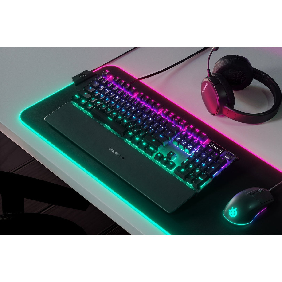 מקלדת גיימינג היברידית-מכנית SteelSeries Apex 5 - US – תמונה 2