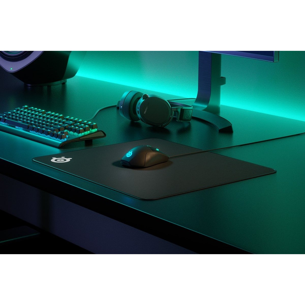 פד גיימינג לעכבר SteelSeries QcK Edge – L – 450x400x2mm – תמונה 1