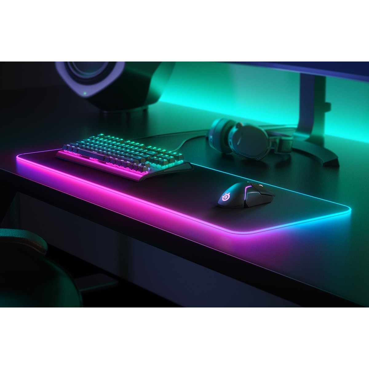 פד גיימינג לעכבר עם תאורת RGB SteelSeries QcK Prism Cloth – XL – 900x300x4mm – תמונה 6