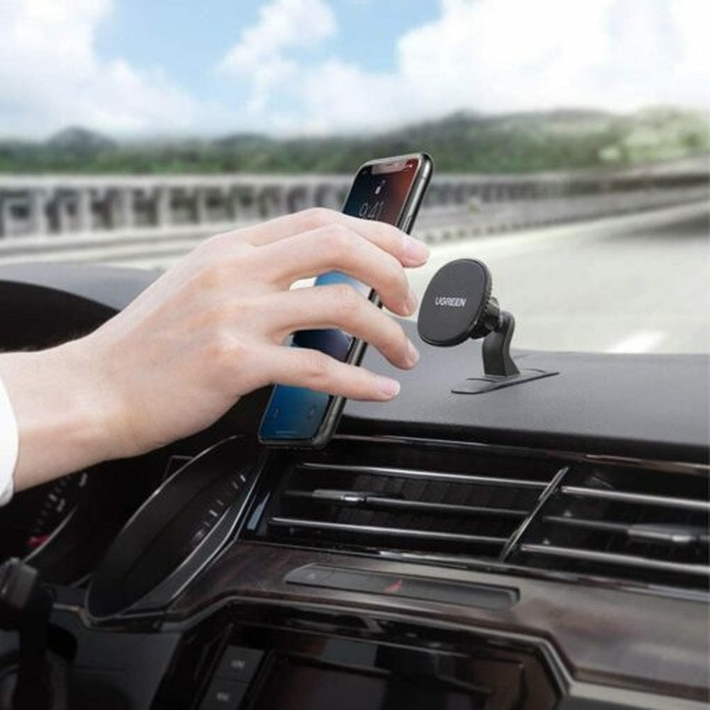 מעמד לטלפון UGREEN Magnetic Phone Holder for Car – תמונה 3